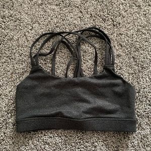 Gap fit sports bra